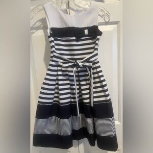 IRIS & IVY 🌿 Navy & White Striped Dress with Bow, Sash & Back Zipper
